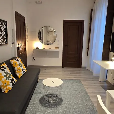 Casa Ruan Albaicin, Bernardas *